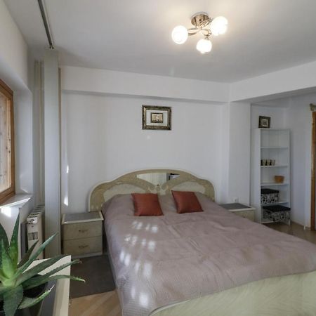 Danielle Apartament Ясси Екстер'єр фото