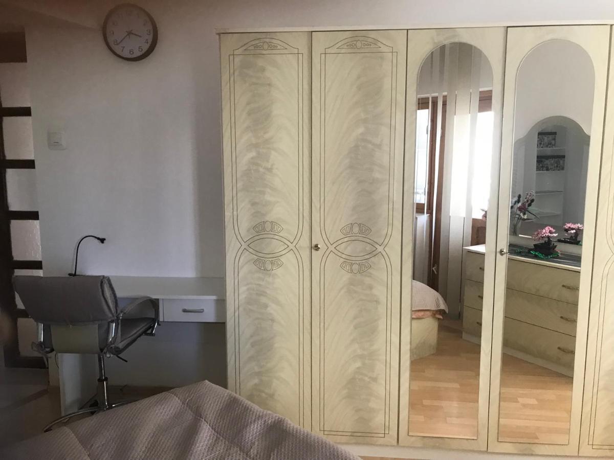 Danielle Apartament Ясси Екстер'єр фото