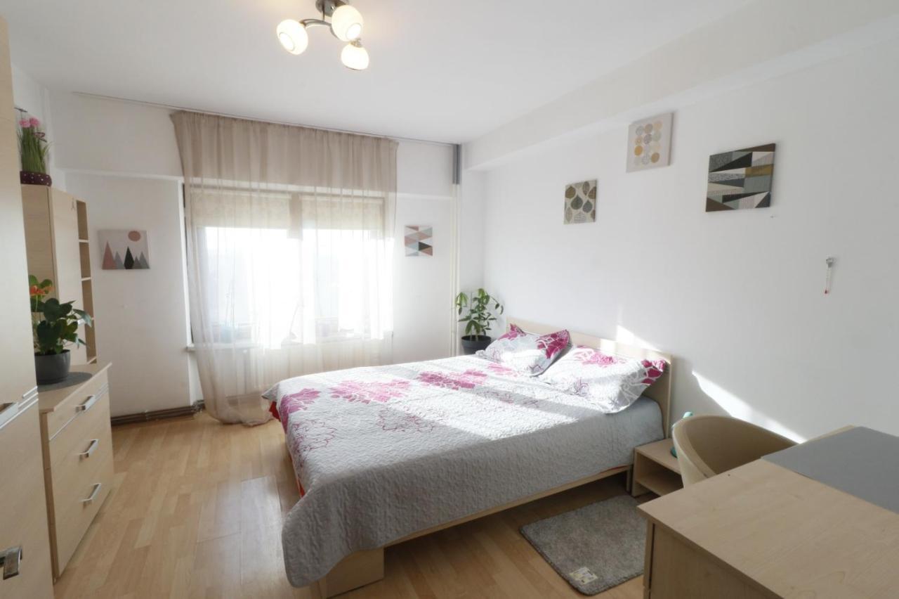 Danielle Apartament Ясси Екстер'єр фото
