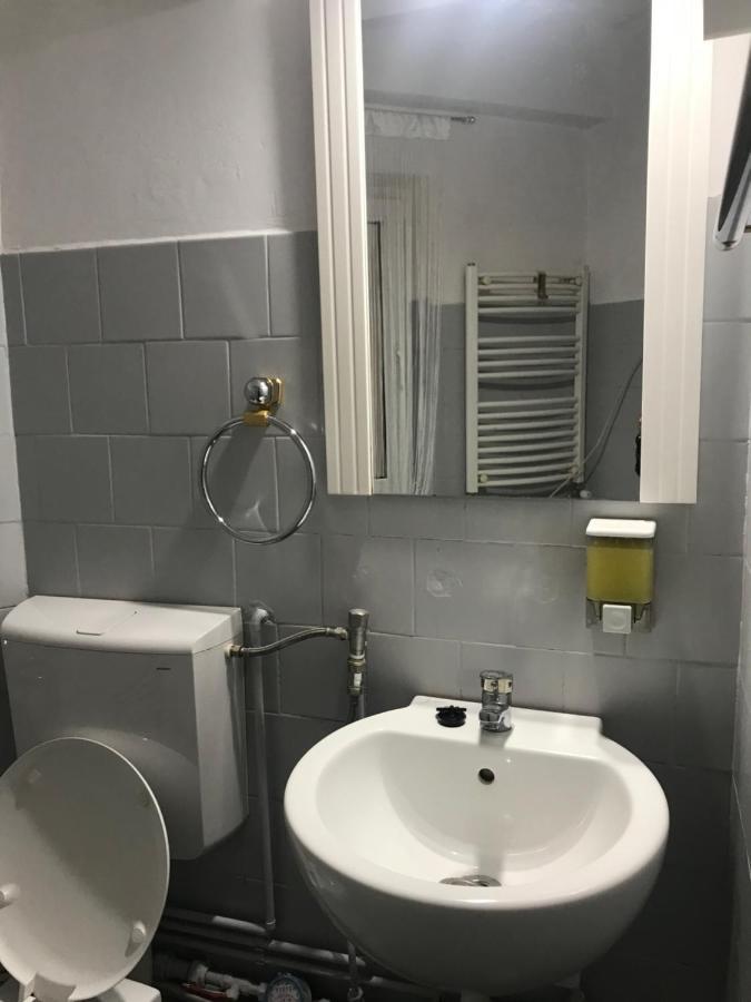 Danielle Apartament Ясси Екстер'єр фото