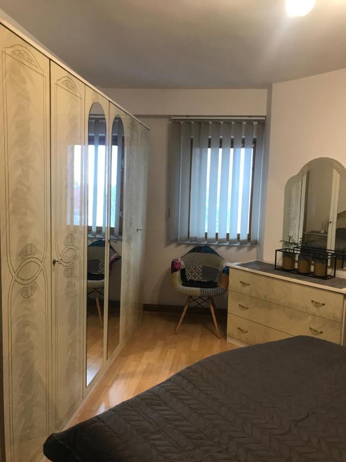 Danielle Apartament Ясси Екстер'єр фото